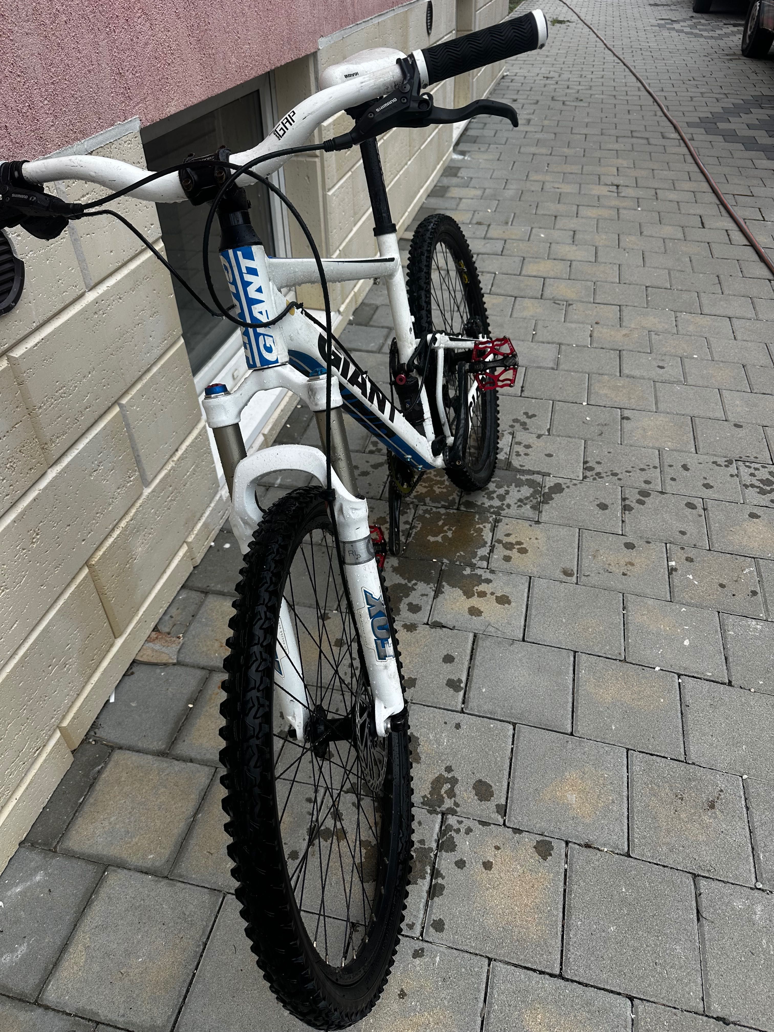 Giant Anthem x4 Full Suspension
