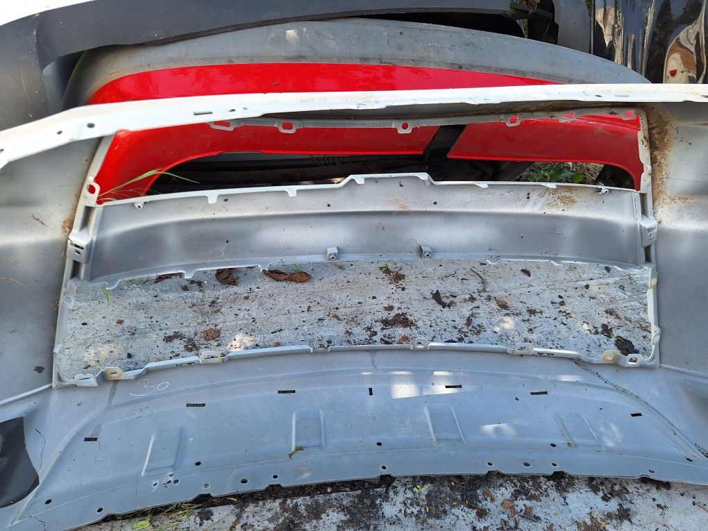 Предна броня за MITSUBISHI outlander xl 2009-2013г.