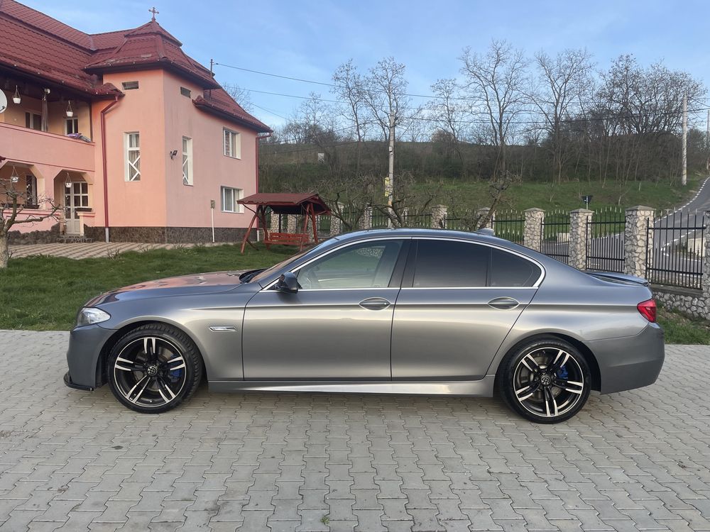 Bmw f10 520d 184cp pachet M