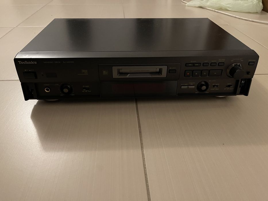 Minidisc Technics SJ MD100 PENTRU PIESE!