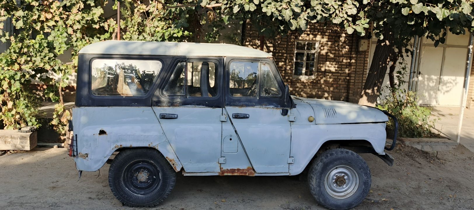 УАЗ 31514 сотилади