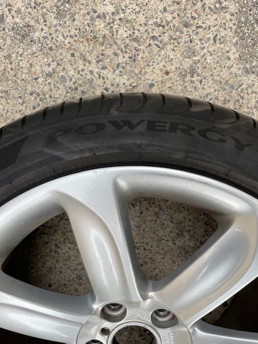 Гуми с джанти 245/40/18 Pirelli Ауди
