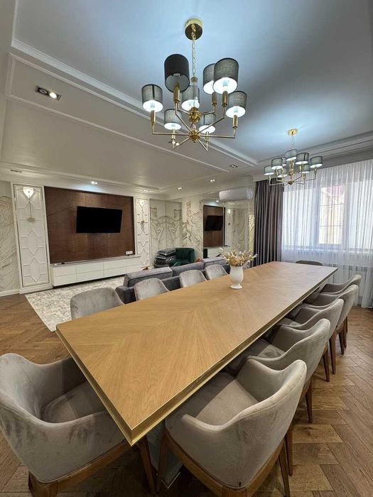 Продается 3 комнатная премиум класса по индивидуальному дизайн проекту
