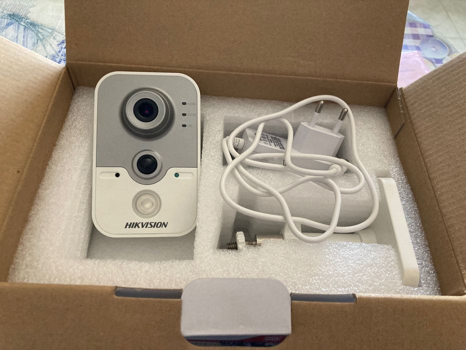 Telecamera video hikvision interior