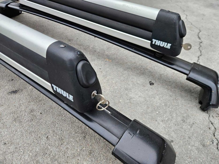 Оригинални греди HONDA CR-V 4 (2013-2018) + THULE багажник за ски