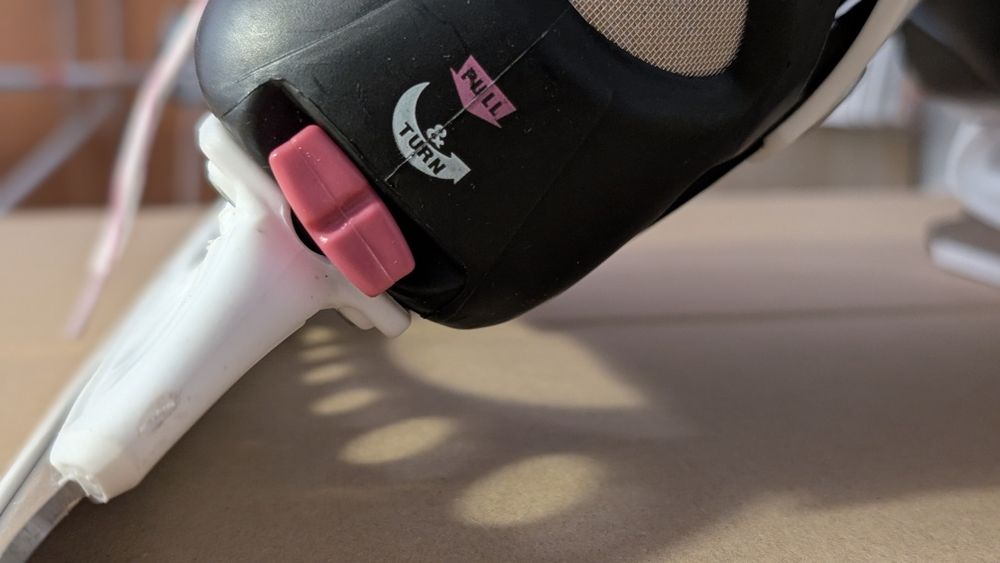 Patine gheata Fila copii marime ajustabila 35-38