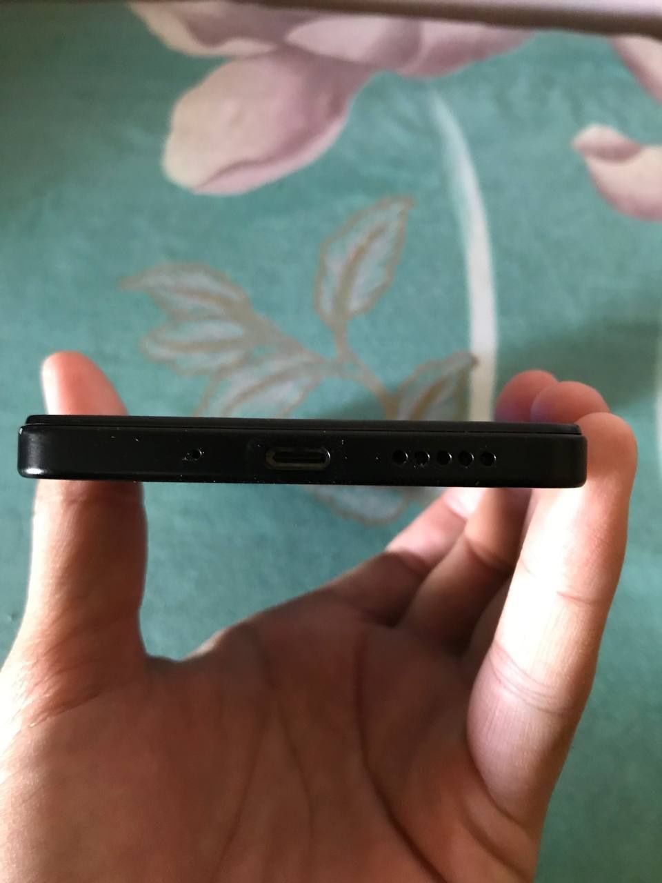 redmi 14C 4+4 /128gb va redmi 9C 4/64 gb bor sotiladi