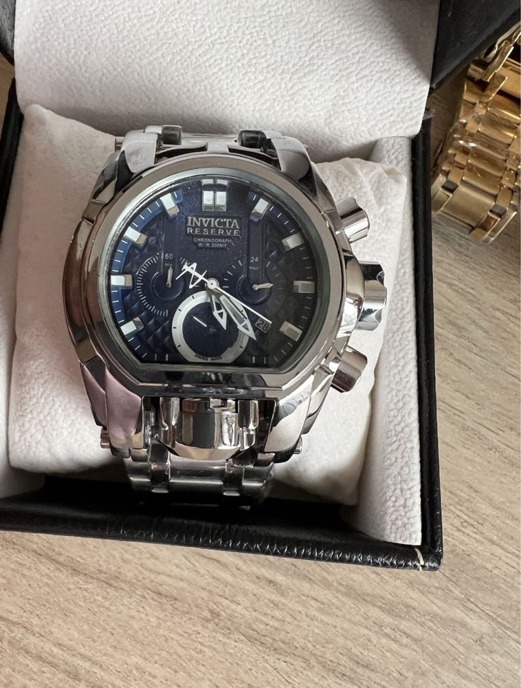 Мъжки часовник INVICTA