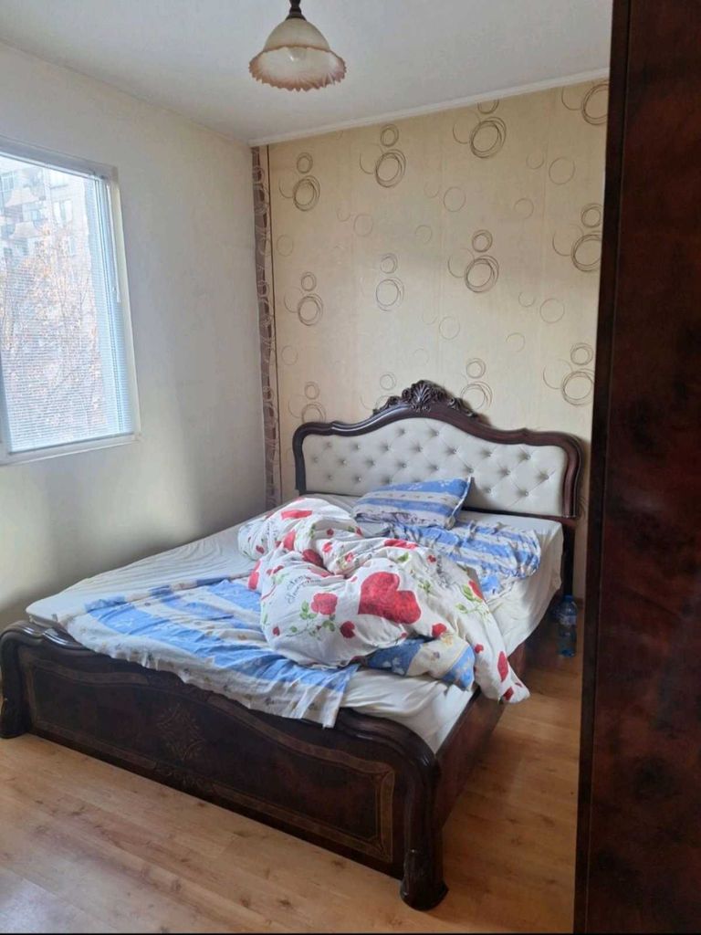 Продава се Двустаен апартамент в Асеновград - 64 кв.м за 1195 €/кв.м - Снимка #4