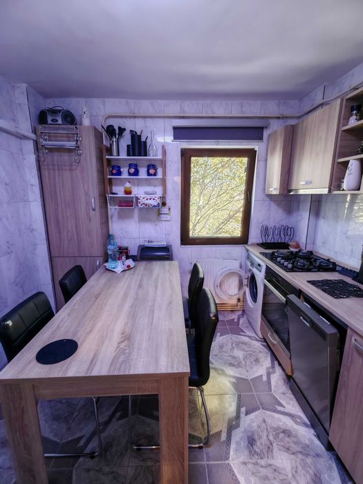 Închirieri apartament 2 camere