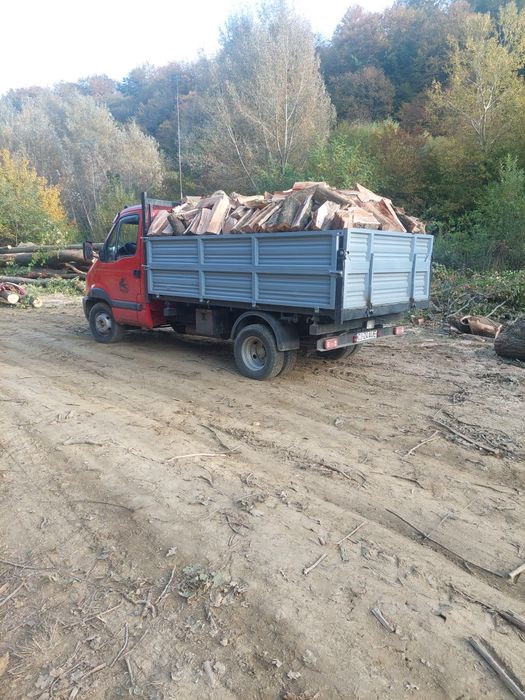 Lemne pentru foc iarna