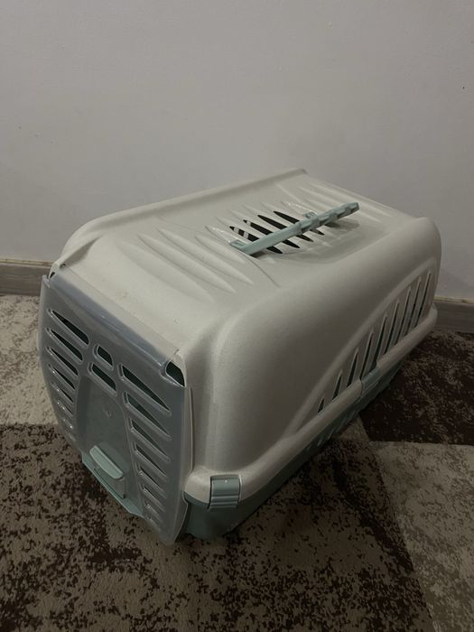 cușcă pemtru câini