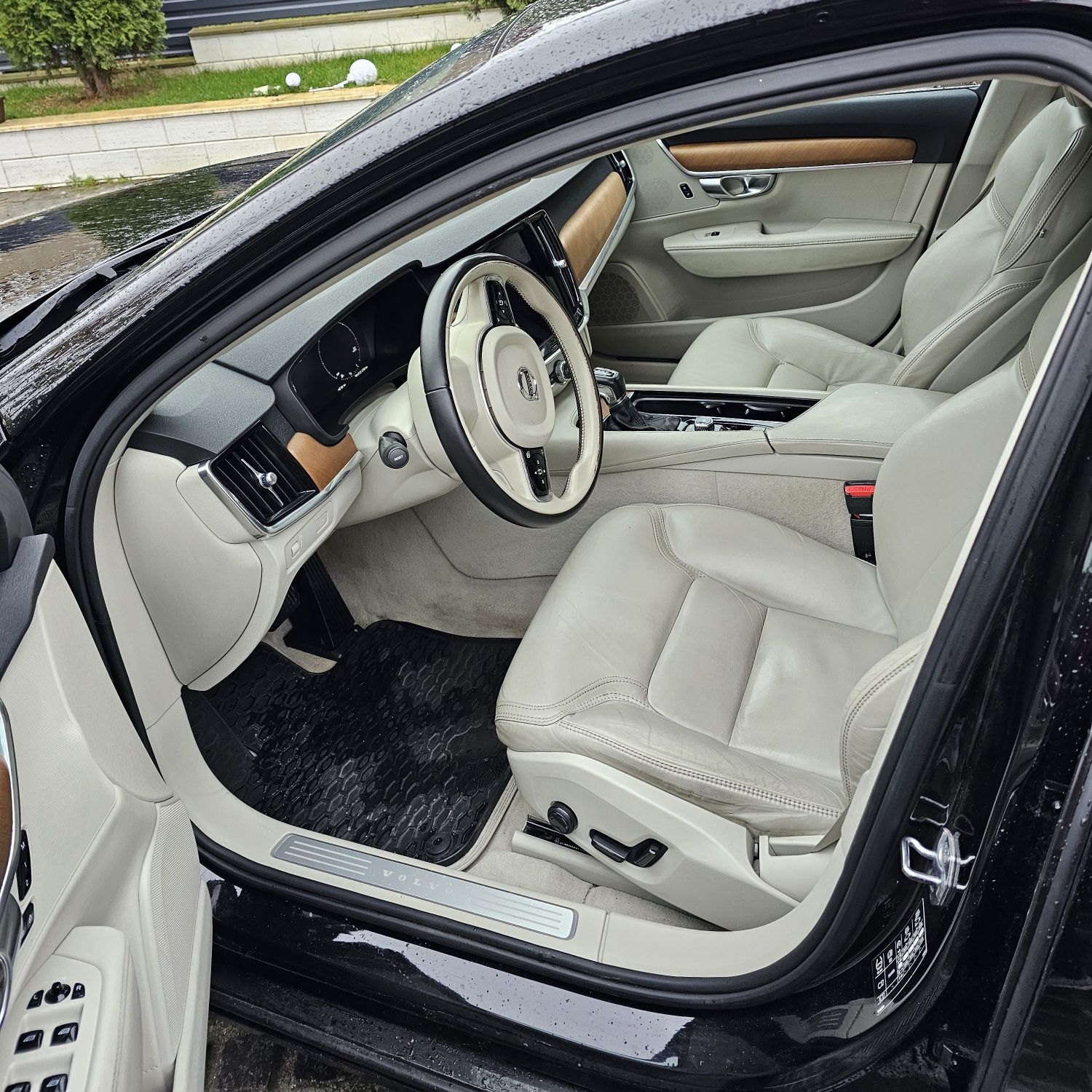 Volvo S90 D5 4x4 235cp