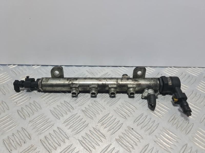 Rampa injectoare Opel Signum facelift 1.9CDTI 150cp 110kw; 1.9CDTI 120