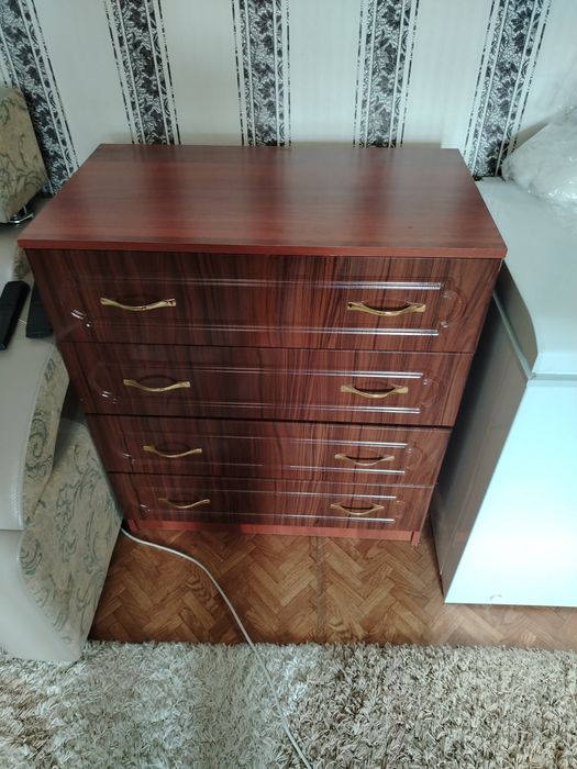 Продам комод в хорошем состоянии