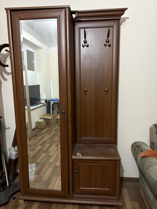 Продам прихожку б/у