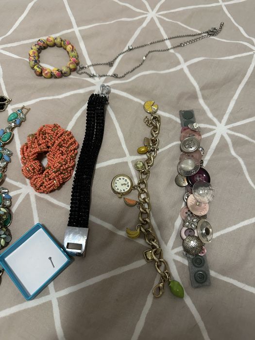 Лот използвани бижута