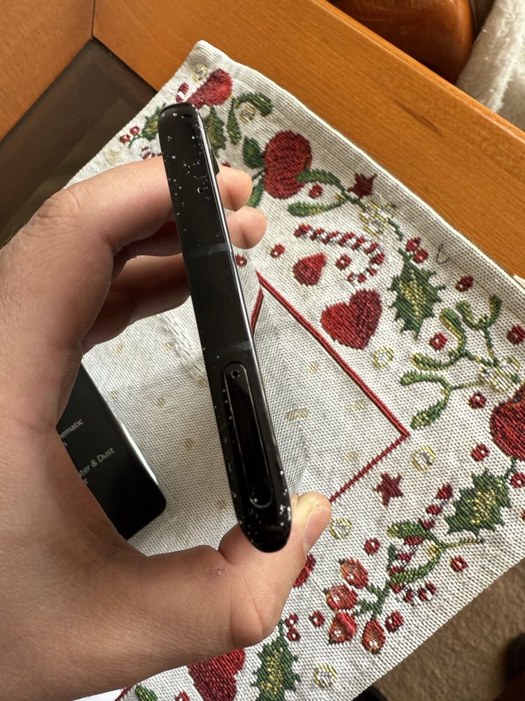 Продавам LG Velvet
