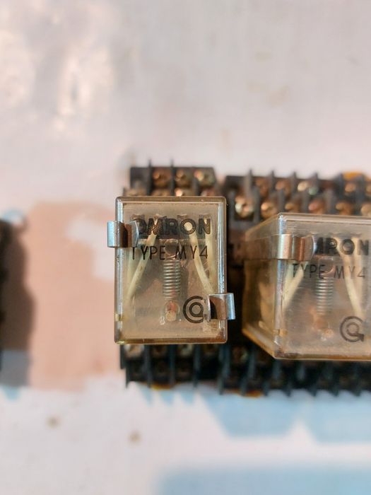 Продам промежуточные реле  Omron MY4 и MK3P