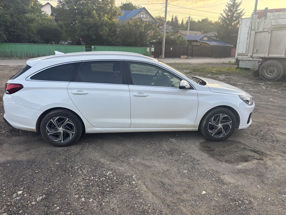 Hyundai i30 1.6 CRDi Diesel 2021 E 6 Full LED