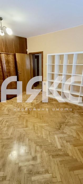 Многостаен апартамент в кв. Редута  под наем