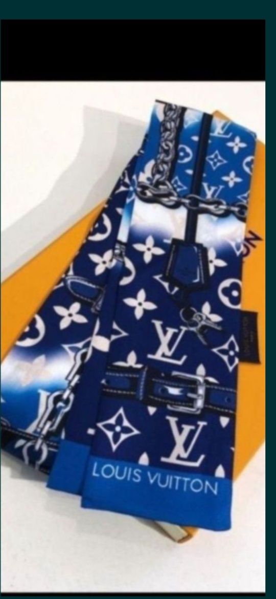 Eșarfă Louis Vuitton model 2025, 8 modele