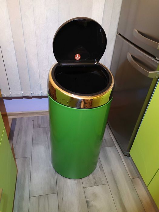 Голям кухненски кош за боклук Brabantia 45L