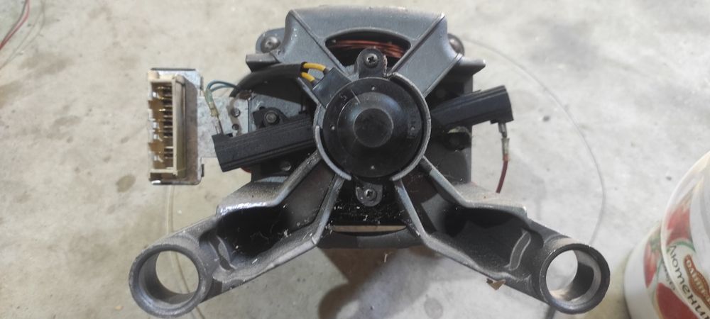 Пералня Crawn втора употреба