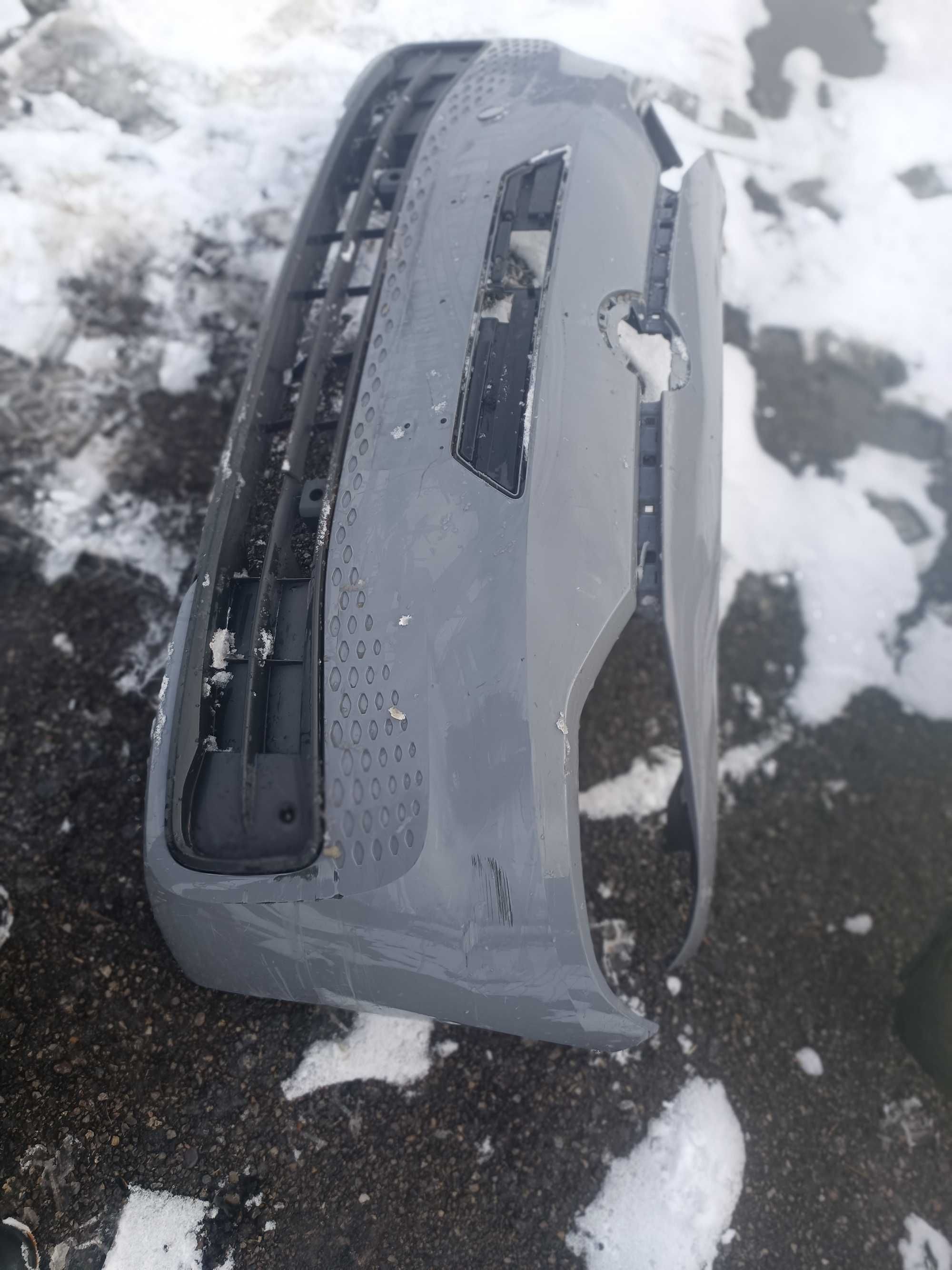 VW ID3. предна броня  броня