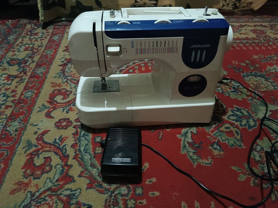 Продам швейную машинку Jaguar RX-390