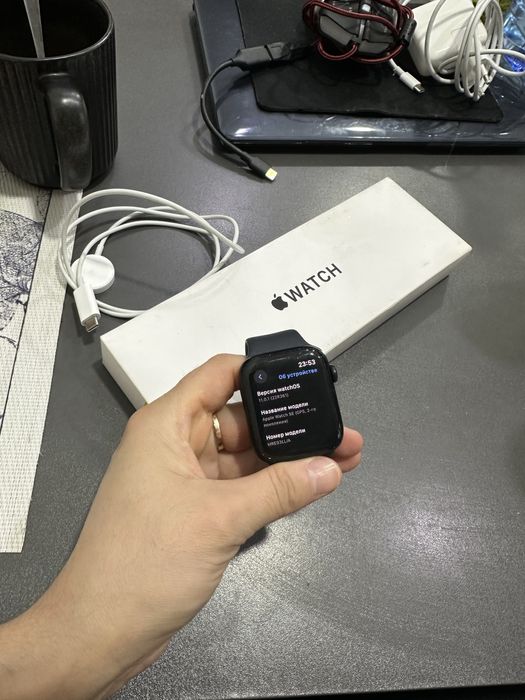 Продам apple watch SE gen 2 44mm