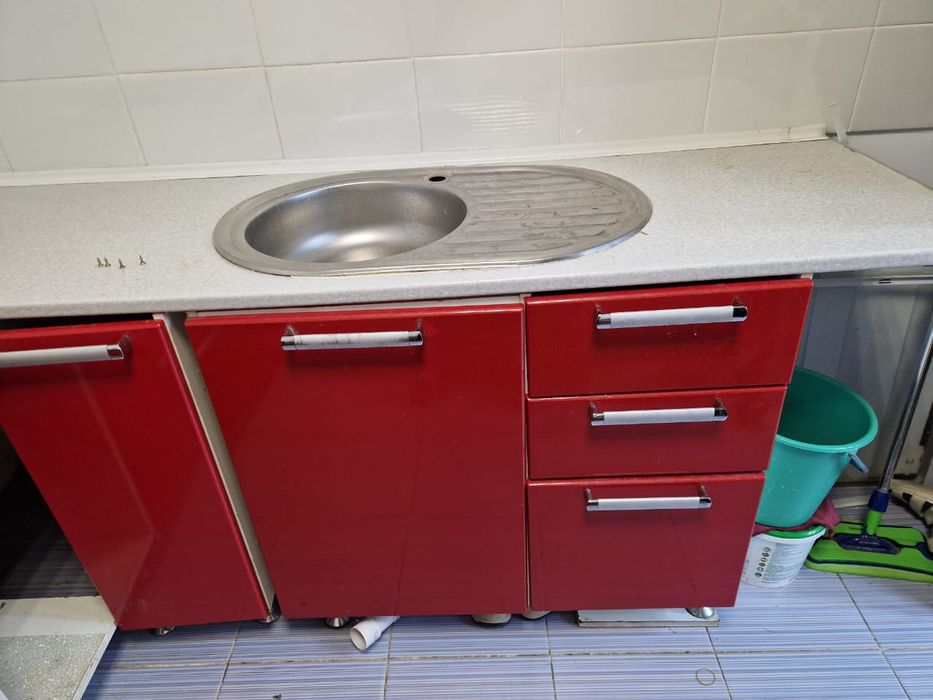 Кухонные шкафы, в отличном состоянии