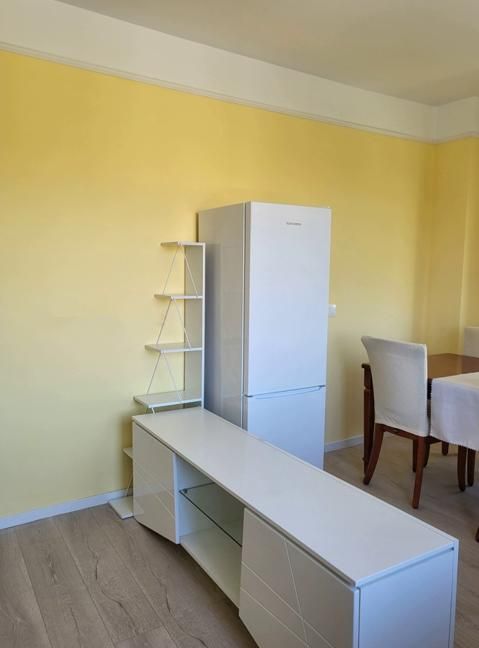 Дава се под наем Двустаен апартамент в София, Красно село - 60 кв.м за 500 € - Снимка #2