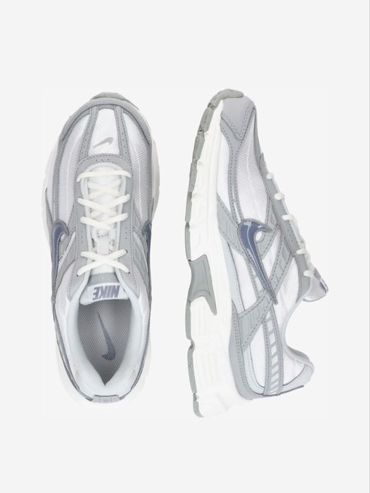 Nike Initiator Summit white