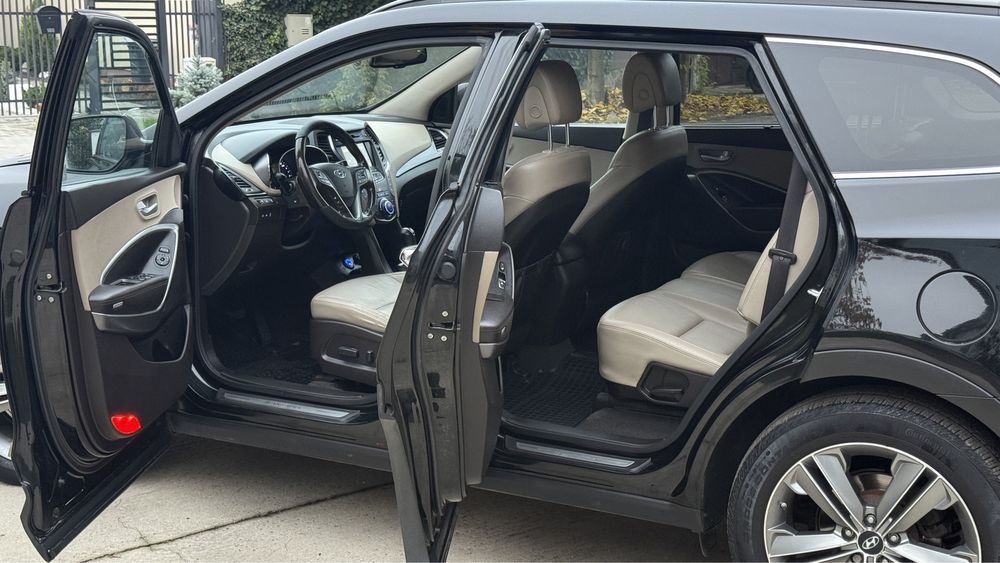 Hyundai Grand Santa Fe 2015 7 Locuri Automat/ 2.2 CRDi 4x4 Euro 6