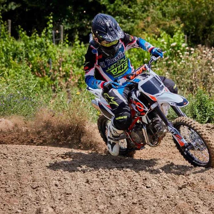 Motocicleta Enduro Cross Tineri KAYO TT160 ( 4T, 10cp) la MYMOTO CLUJ