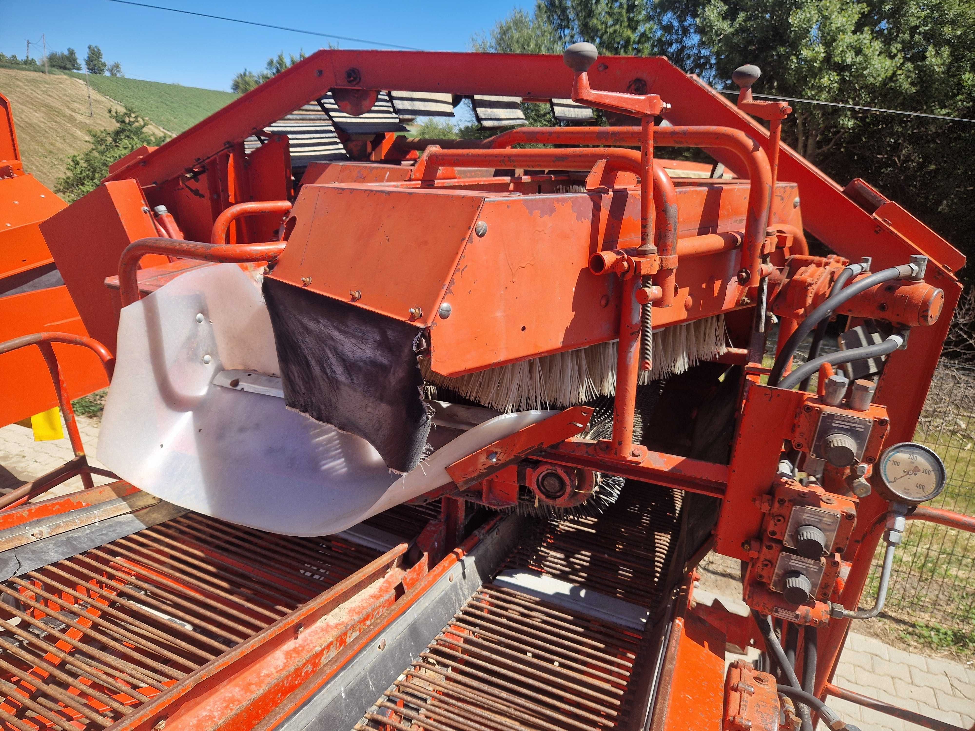 Combina masina de recoltat cartofi Grimme HL 750