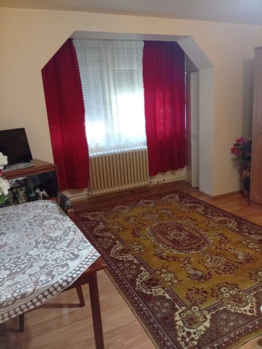 Închiriere garsoniera