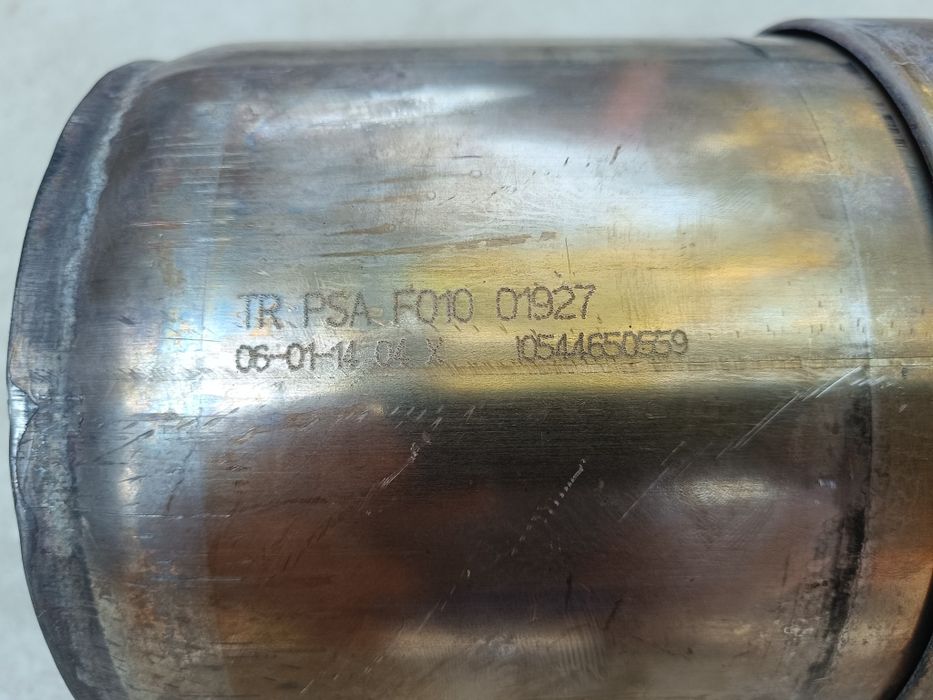 Filtru de particule Peugeot 1.6 hdi 80 kw