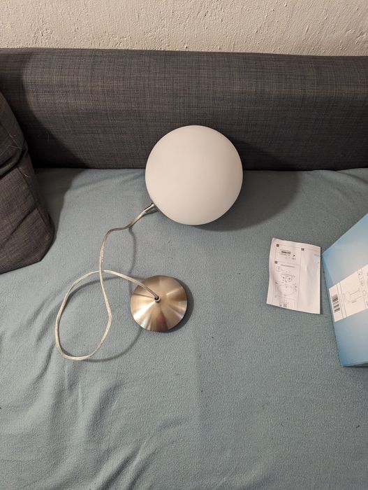 De vânzare lampă suspendată