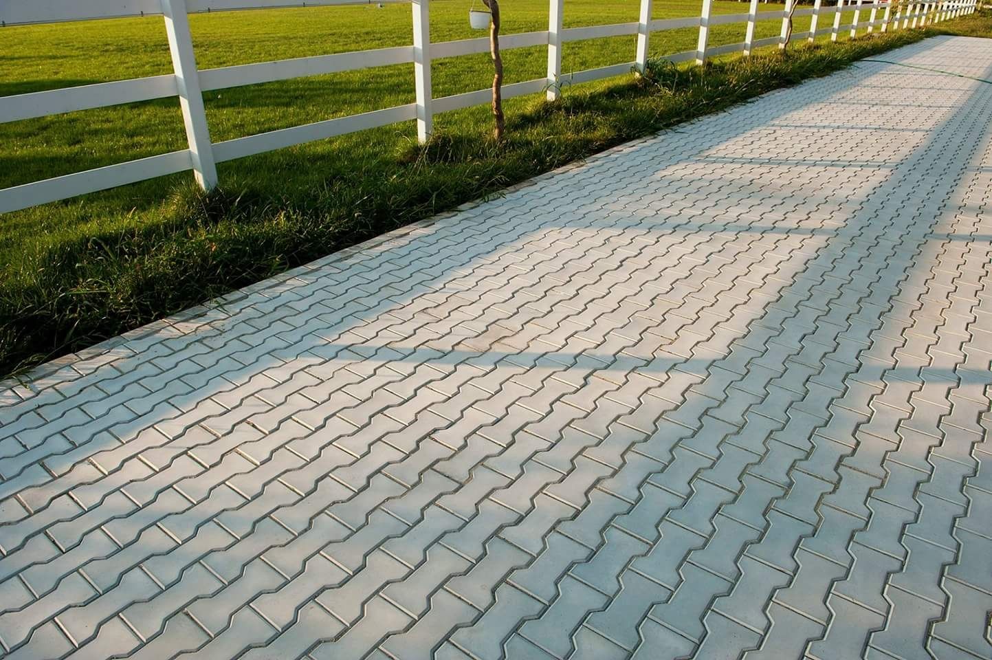 Pavaje pentru gradina model 30x30 Patinat de la 39lei mp Pavele Montaj