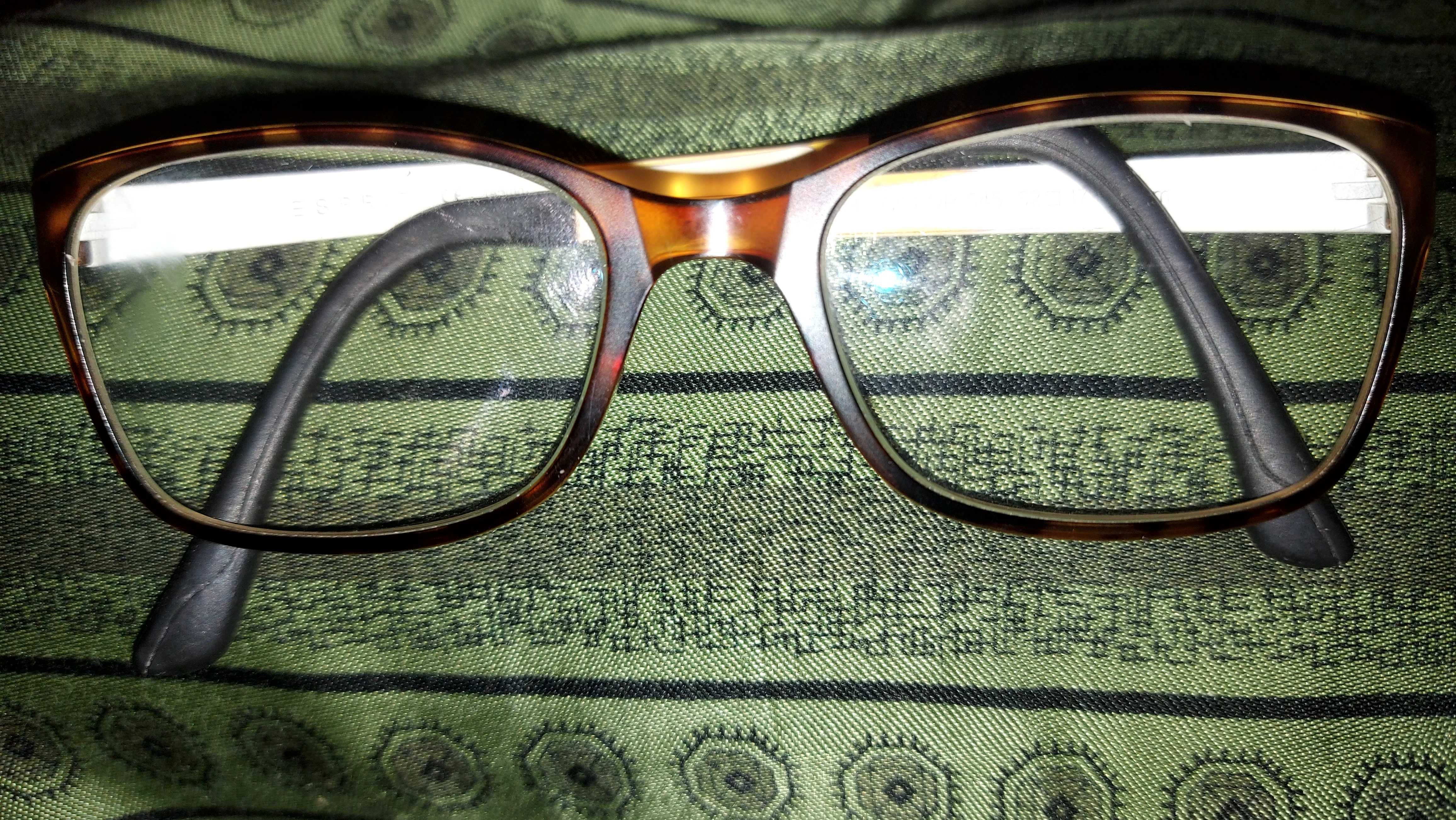 Рамки за очила с диоптър