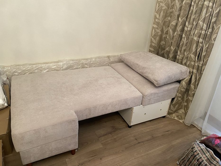 Продам тахту новая