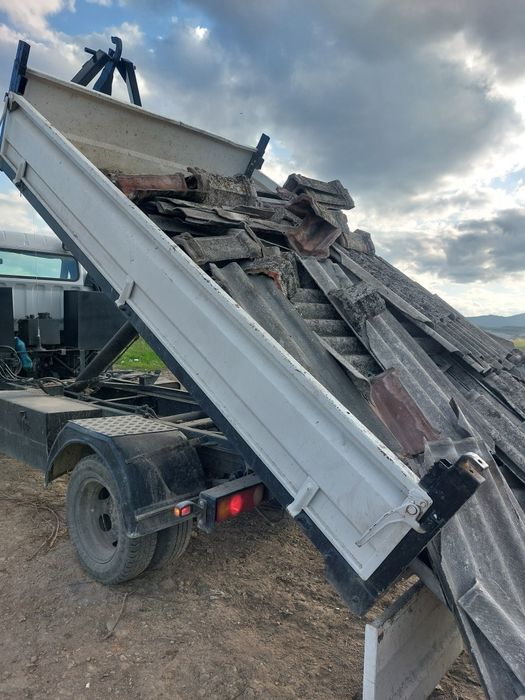 transport marfa basculabil moloz nisip pietris