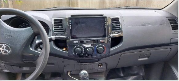 TOYOTA HILUX 2010-2015 Климатик/Климатроник - 9'' android  , 9096/9157