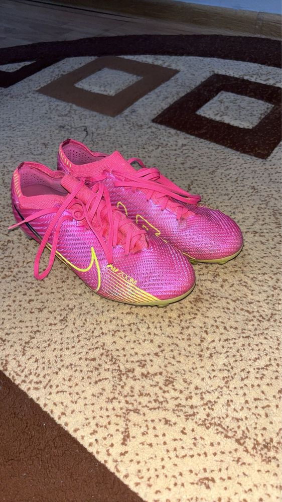Ghete fotbal nike zoom mercurial superfly 9 academy profesionale