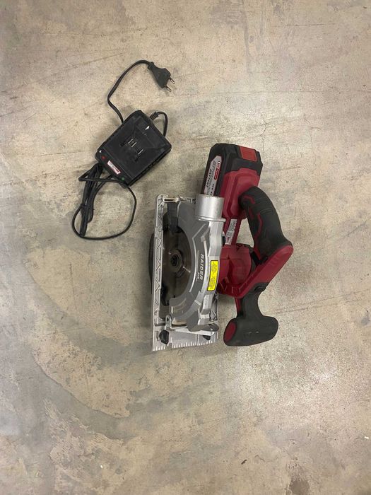 030139	R20 Циркуляр акум. ø165x20mm 4200min-1  1x4Ah RDP-SCS20