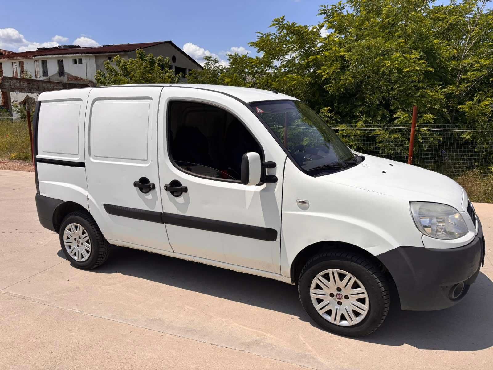 Продавам Fiat Doblo 1.6 100к.с