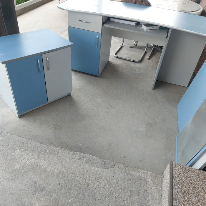 Dormitor băiat birou, șifonier, dulap rechizite