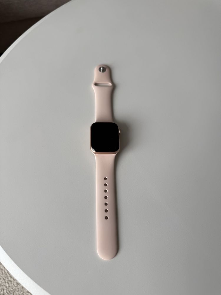 Apple watch 5 series
